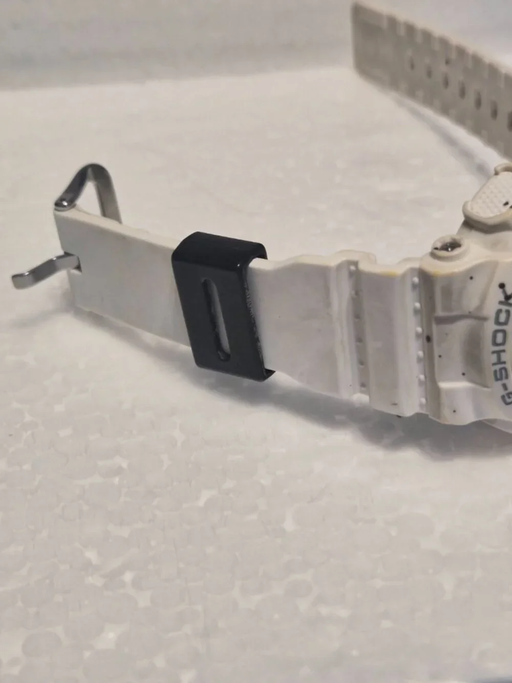 Casio G Shock Step Tracker Matte white